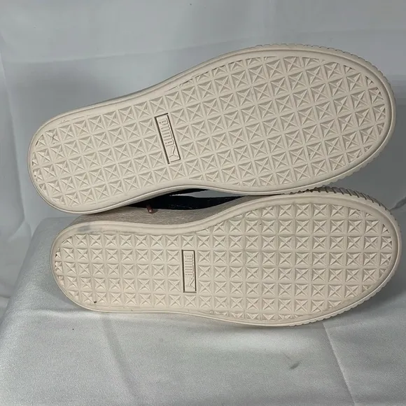Puma Size 8 Basket Platform VR Women’s