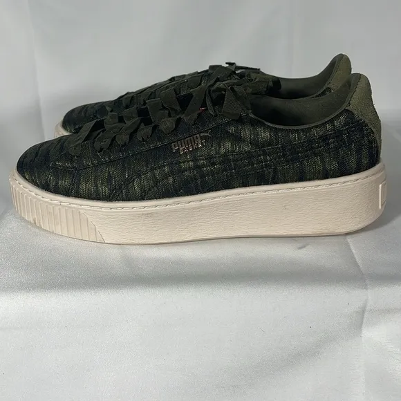 Puma Size 8 Basket Platform VR Women’s