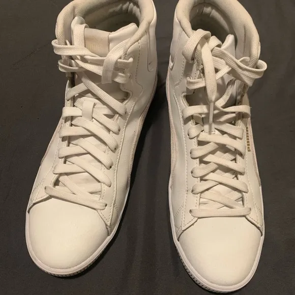 PUMA women White High-Top Sneakers size 9.5
