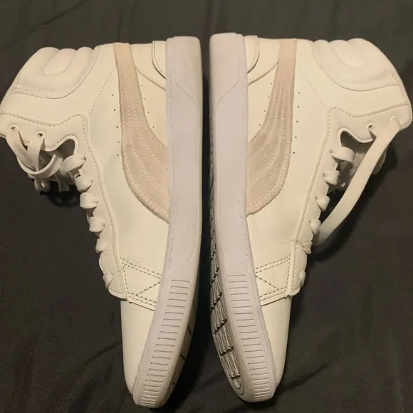 PUMA women White High-Top Sneakers size 9.5