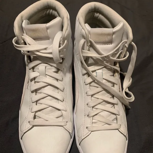 PUMA women White High-Top Sneakers size 9.5