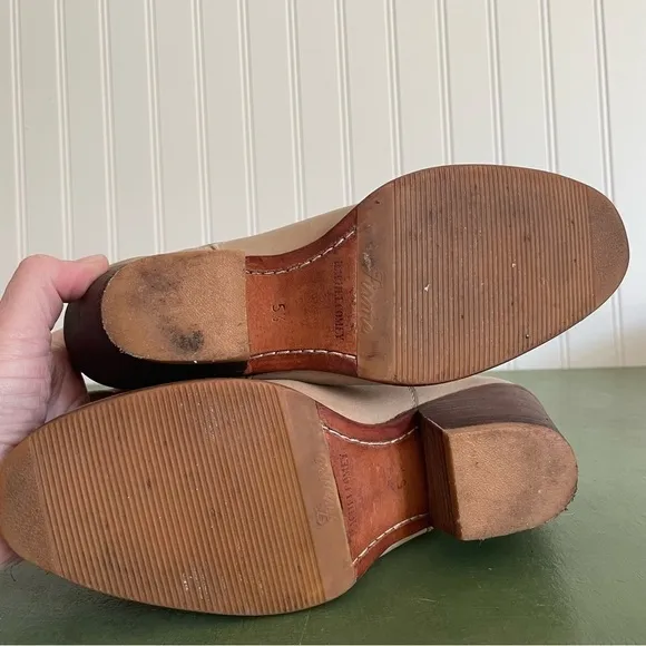 Rachel Comey MARS Cowboy Heel Chelsea Boots/Booties in Neutral/Taupe Leather
