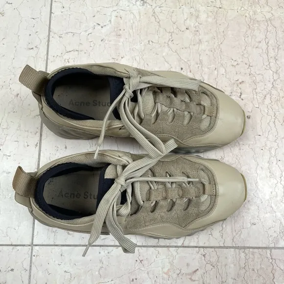 RARE Acne Studios Beige Manhattan Platform Sneakers