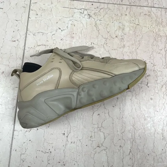 RARE Acne Studios Beige Manhattan Platform Sneakers