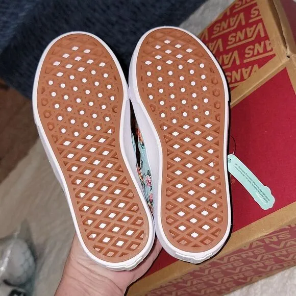 Rare ComfyCush Slip On Vans Sample Shoes Size 13 (Garden Floral) Aquatic / White