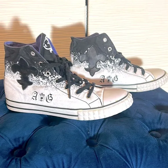 Rare Men’s AG Couture High-Top Canvas Sneakers, Sz 10