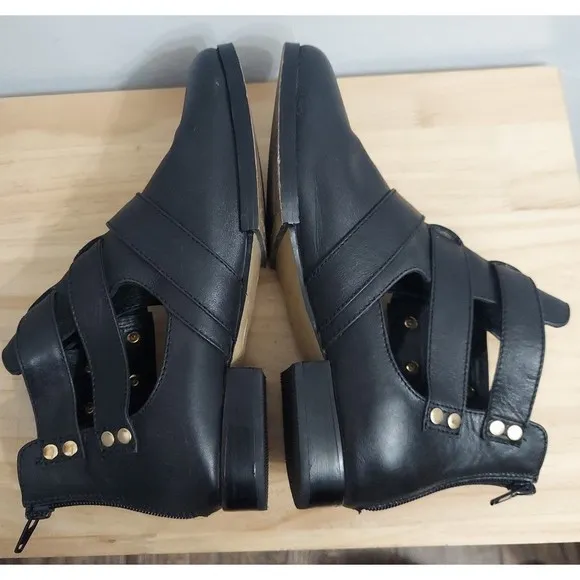 RARE Modern Vice &quot;Millie&quot; Leather Ankle Boots Womens Black Gold Size 7 1…