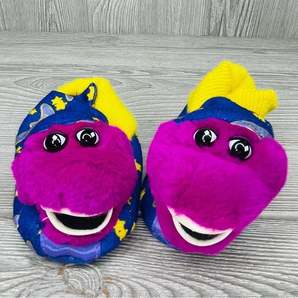 Rare Vintage 1990s retro bedtime with Barney dinosaur slippers / shoes 1-2 plush