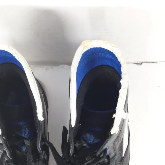 Rebook Men High Top Sneakers Black/White Size 8.5