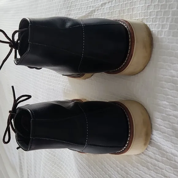 Red Wing Shoes Heritage 6 Inch Boots W9.5 Black