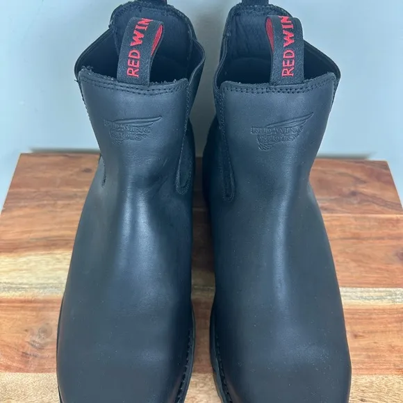 Red Wing Shoes Men’s Traction Tred Lite Chelsea Work Boots Style 2448