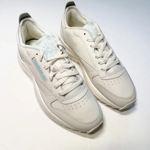 Reebok Classic Leather Platform Extra Chalk Blue Pearl‎ Women’s Sneakers 8.5