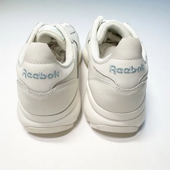Reebok Classic Leather Platform Extra Chalk Blue Pearl‎ Women’s Sneakers 8.5
