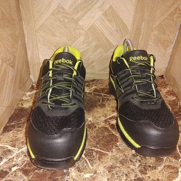 Reebok men's a room Arion RB4501 work  shoes black size 10m.   503
