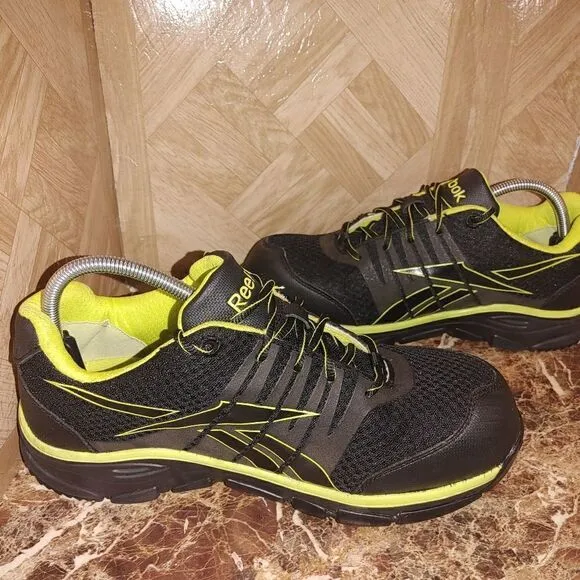 Reebok men's a room Arion RB4501 work  shoes black size 10m.   503