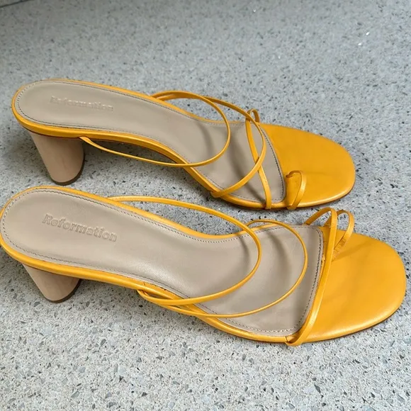 Reformation leather sandals shoes Sz9