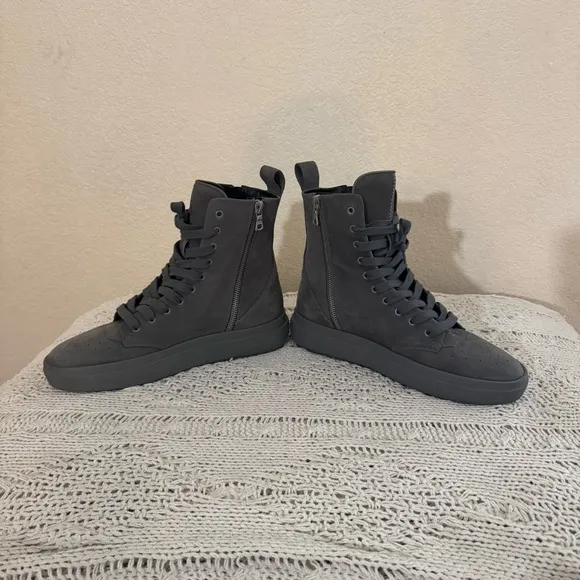 Represent Alpha High Top
