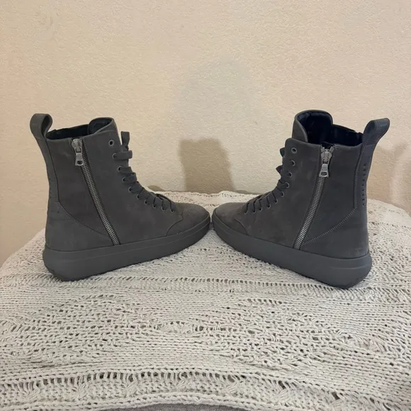 Represent Alpha High Top