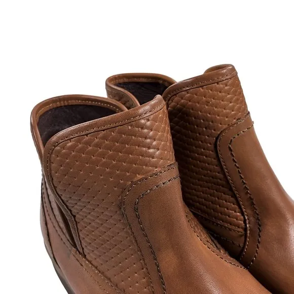 Roan Bed Stu Gossip Tan Nappa Ankle Boots Womens Size 9.5