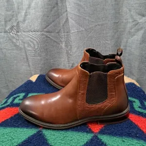 ROBERT GRAHAM Breton Leather Chelsea Boots Size 8 Men