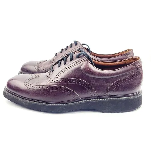 Rockport‎ Men's Wing Tip Walking Shoe - Size 9