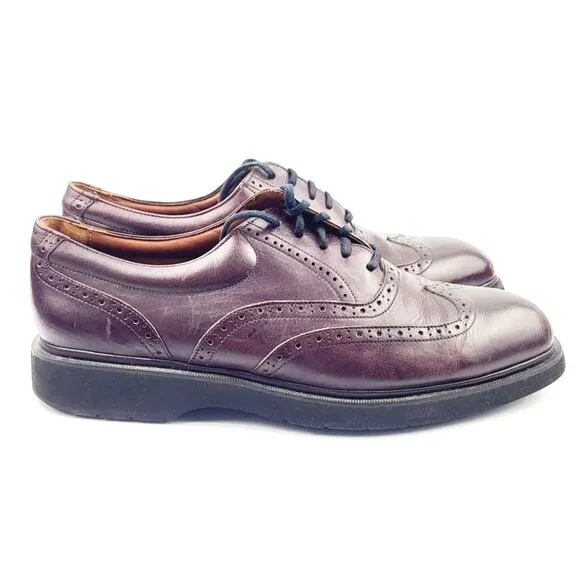 Rockport‎ Men's Wing Tip Walking Shoe - Size 9