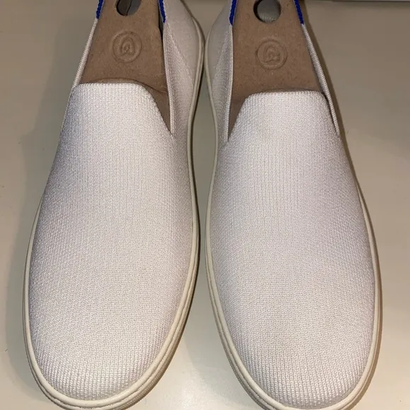 Rothy's Cream Slip-On Shoes || Size 8 || NWOT