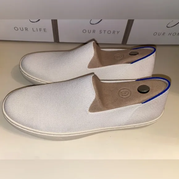 Rothy's Cream Slip-On Shoes || Size 8 || NWOT
