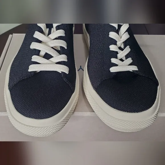 ROTHY'S HIGH TOP SNEAKERS IN BLACK