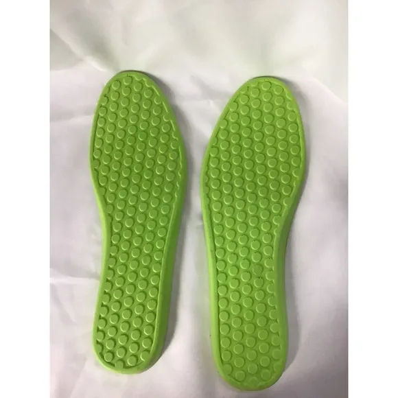 Rothy’s Slip On Sneaker Shoes Size Women-9.5 Men-8 Ash Light Gray Unisex