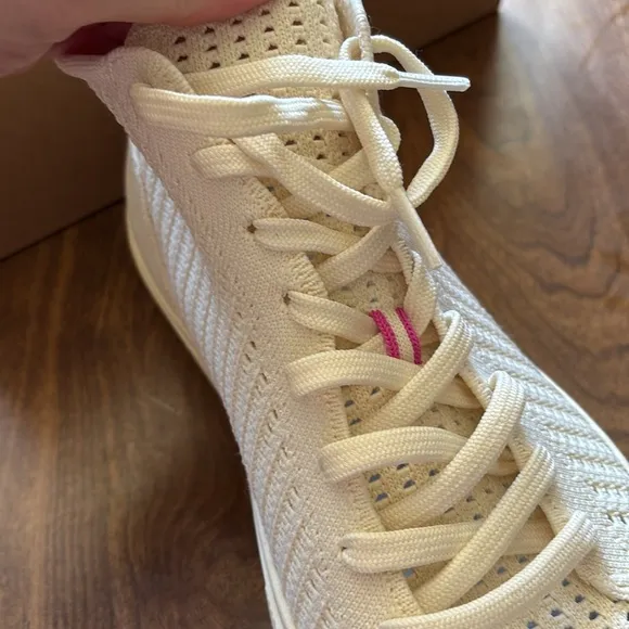 Rothy’s Women's Cream High-Top Sneakers Size 12