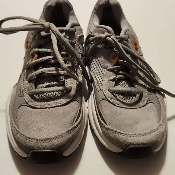 Ryka Nova Women's Gray Suede Walking Shoes Size 5