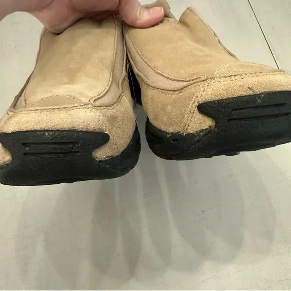 Ryka Tan Suede Cascade Roamer Low Cut Slip On Shoes with ScotchGard Sz 10 GUC