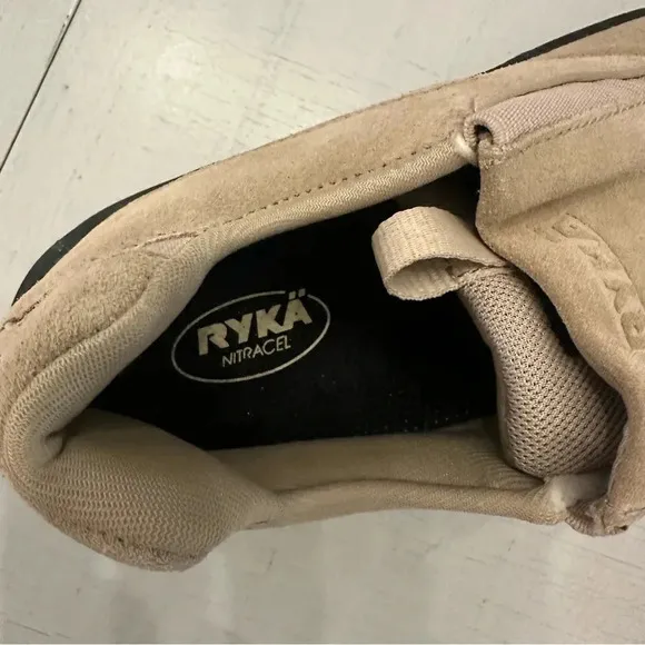 Ryka Tan Suede Cascade Roamer Low Cut Slip On Shoes with ScotchGard Sz 10 GUC