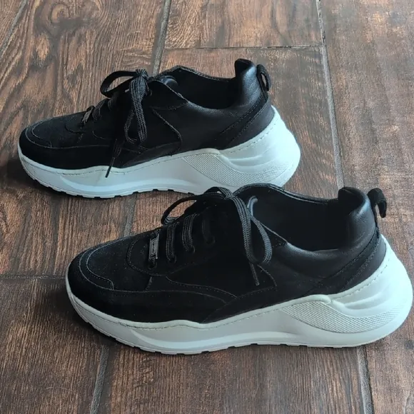 Saint   Sofia Talston Trainer Black Suede Platform Sneakers - Women's 37 US 6.5