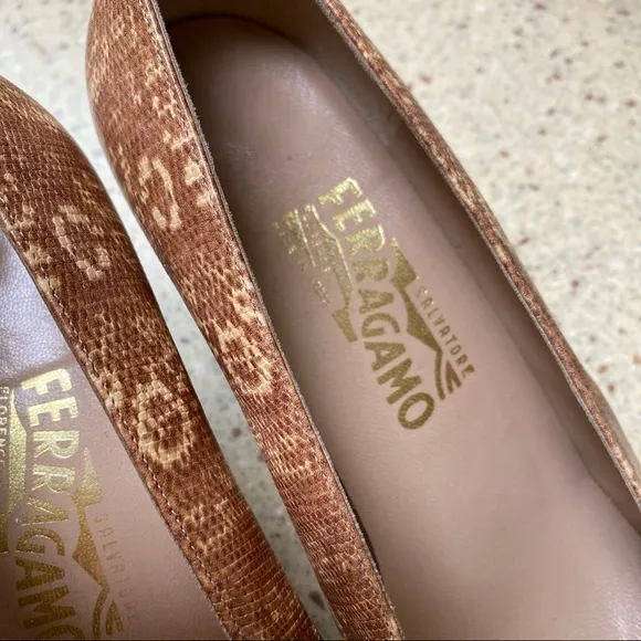Salvatore Ferragamo Elegant Slip On Pump Size 9.5C