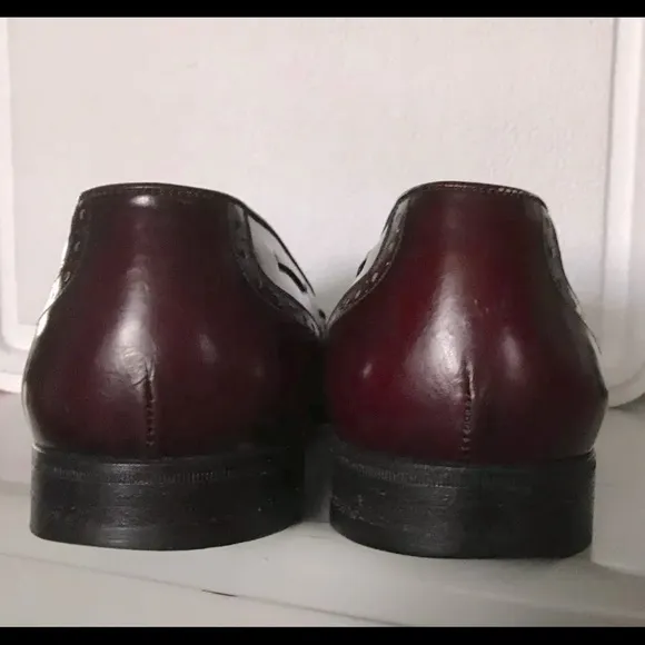 Salvatore Ferragamo Loafers Burgundy Tassel Slip On Shoes SZ 8.5 Made In Italy