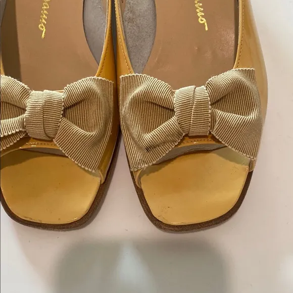 Salvatore Ferragamo Women's Yellow Slide Sandals