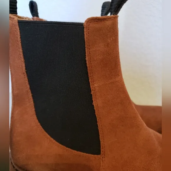 Sam Edelman Laguna bootie in brown leather womens shoes size 5.5