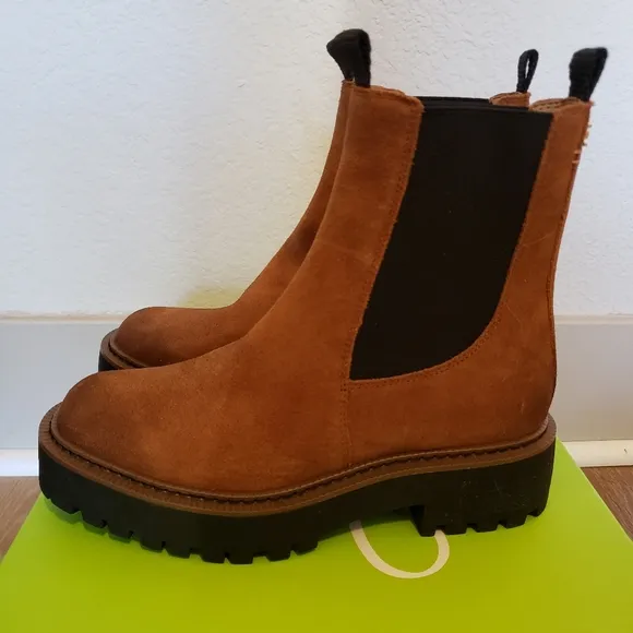Sam Edelman Laguna bootie in brown leather womens shoes size 5.5