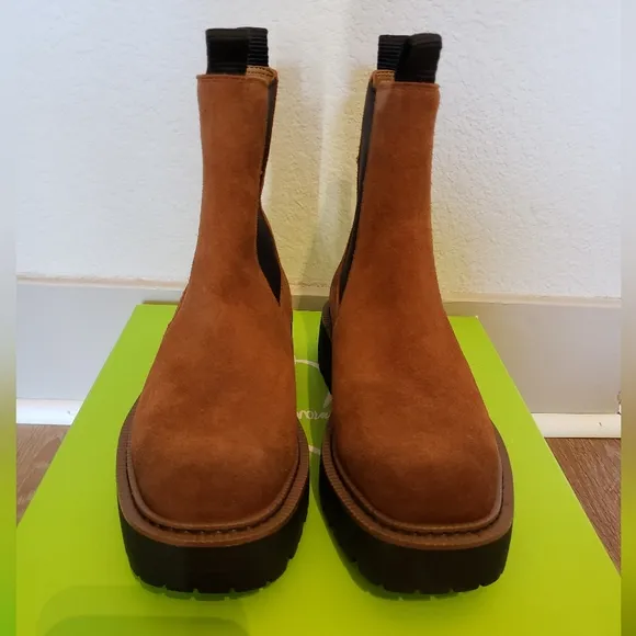 Sam Edelman Laguna bootie in brown leather womens shoes size 5.5