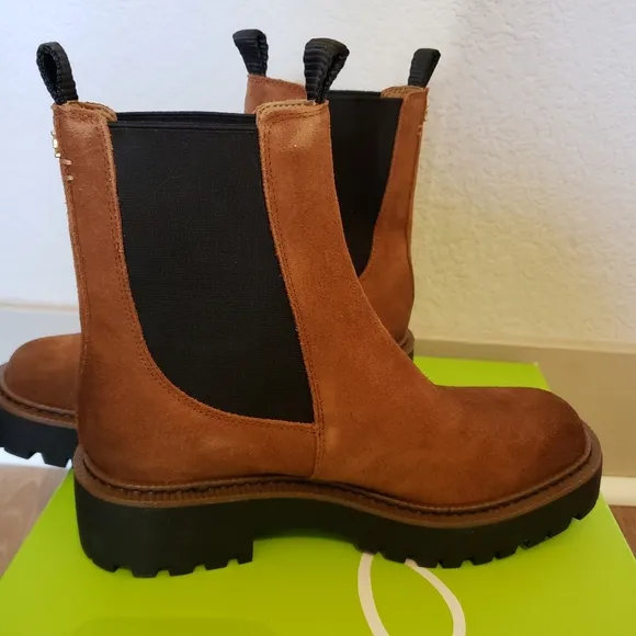 Sam Edelman Laguna bootie in brown leather womens shoes size 5.5