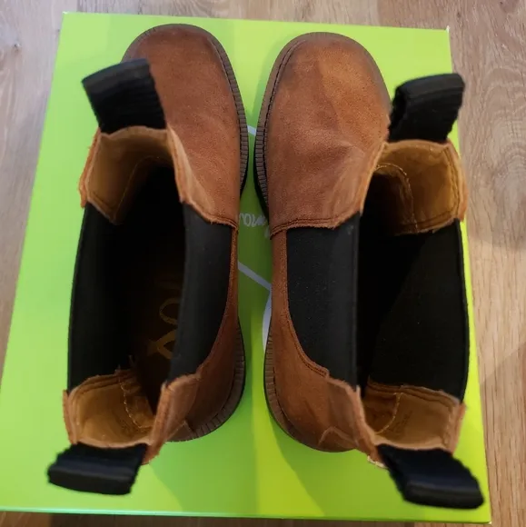 Sam Edelman Laguna bootie in brown leather womens shoes size 5.5