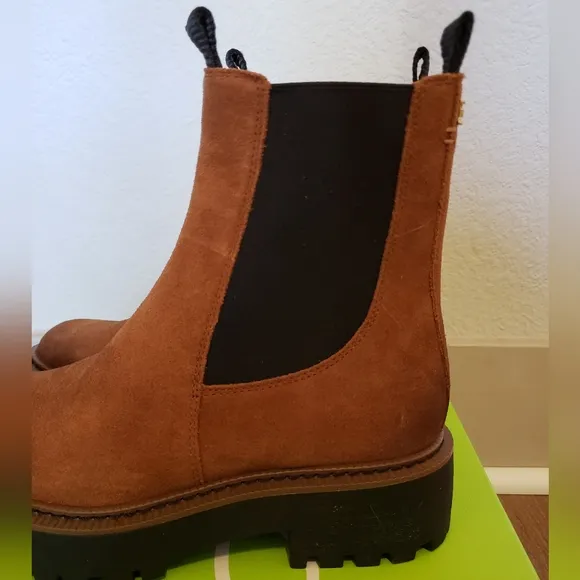 Sam Edelman Laguna bootie in brown leather womens shoes size 5.5