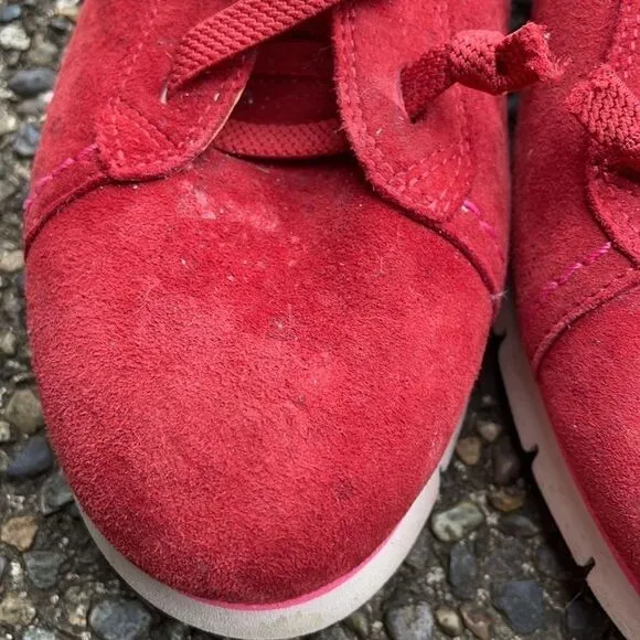 Samuel Hubbard red men’s suede slipon tennis shoes