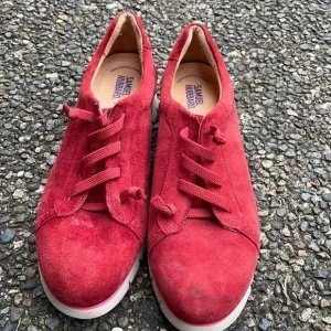 Samuel Hubbard red men’s suede slipon tennis shoes