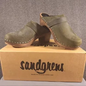 Sandgren Suede Leather Wooden Clogs Shoes Womens 7.5 US 38 EUR Slip On  Olive