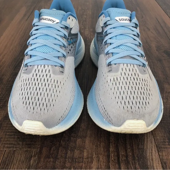 Saucony Ride 17 Running Shoe Womens Sneaker Size 7.5 WIDE Gray Blue Cloud/Breeze