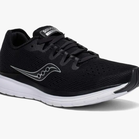 SAUCONY VERSAFOAM FLARE BLACK &amp; WHITE MESH ATHLEISURE ATHLETIC RUNNING SNEAKERS