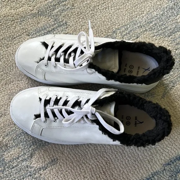 SCHUTZ KRISTEN WHITE LEATHER PLATFORM SNEAKERS SHEARLING SIZE 8.5 EUC